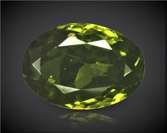 Natural Peridot Certified  5.91 CTS. ( 9120 )